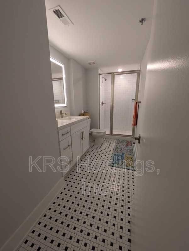 306 N Road St #125 - Photo 4 of 12