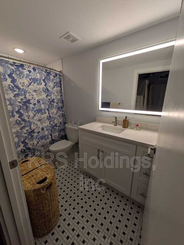 306 N Road St #125 - Photo 7 of 12