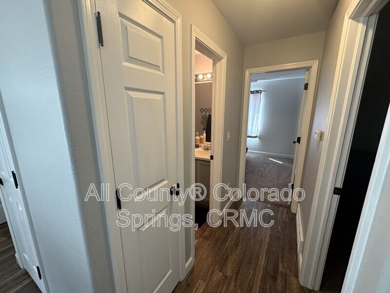 608 Stubblefield Dr - Photo 7 of 23