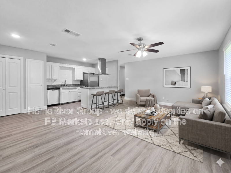 807 W Smith St - Photo 2 of 27