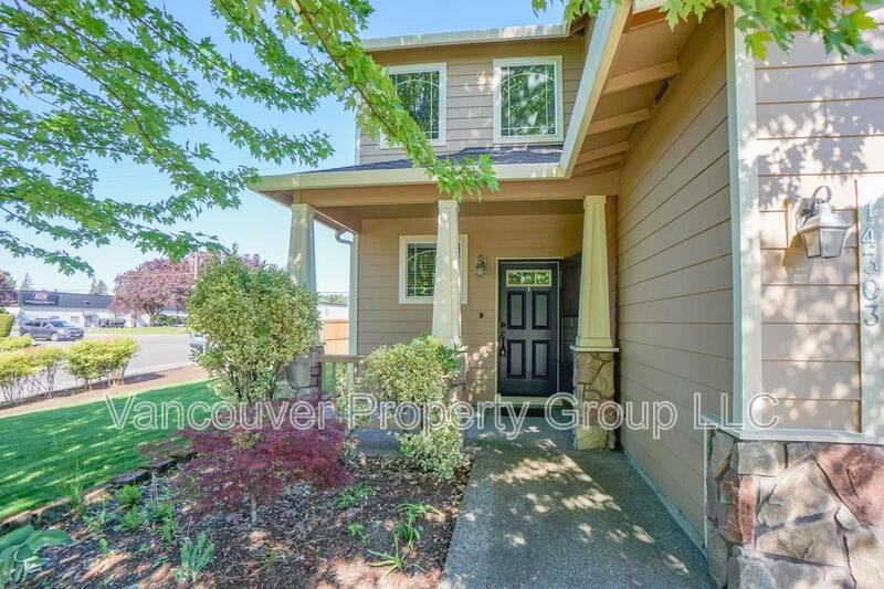 14303 Ne 9th Ct - Photo 3 of 47