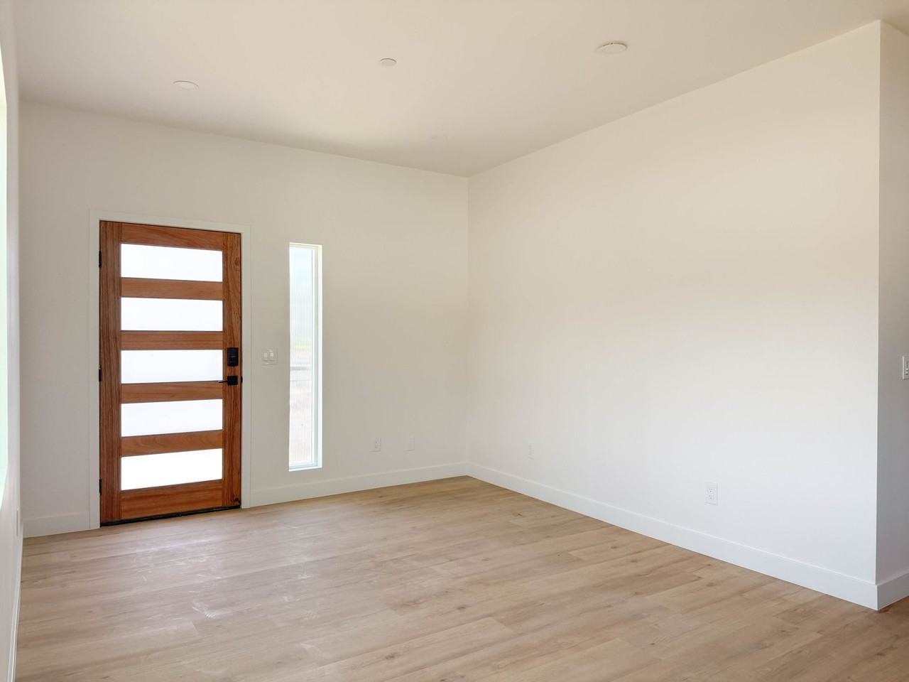 Park Villas La Mesa - Photo 7 of 19