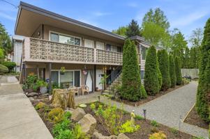 featured image of 3019 Ne 143rd St
