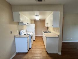 featured image of 808 W 2nd Ave