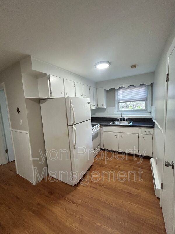 45 Marlborough St #1B - Photo 2 of 11
