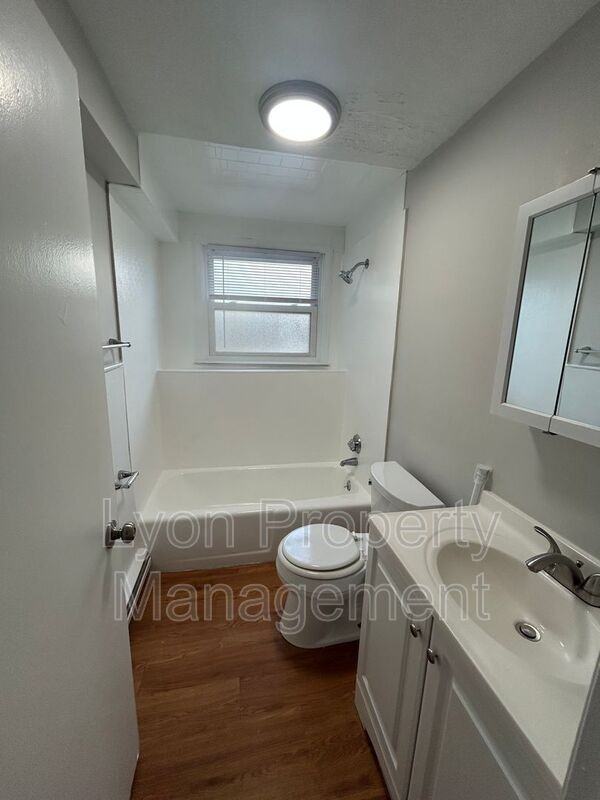 45 Marlborough St #1B - Photo 3 of 11