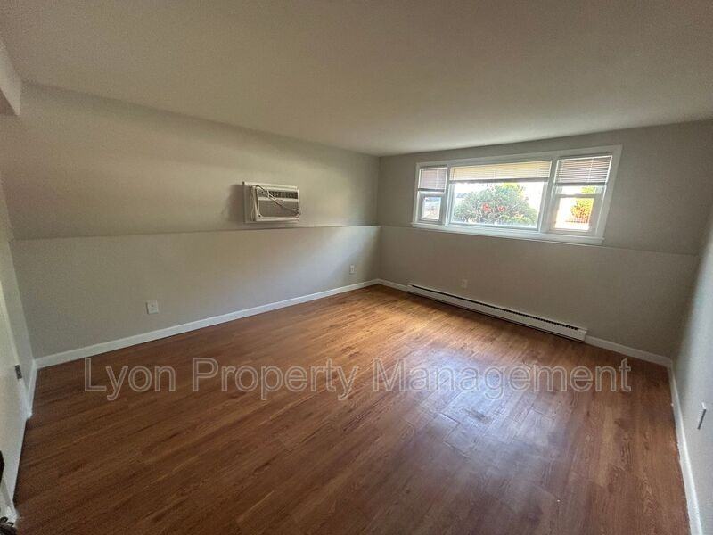 45 Marlborough St #1B - Photo 5 of 11