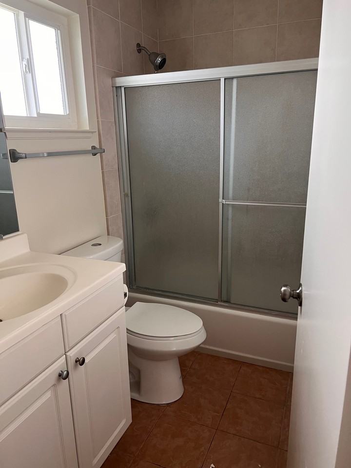 3701 Peacock Court #8 - Photo 6 of 11