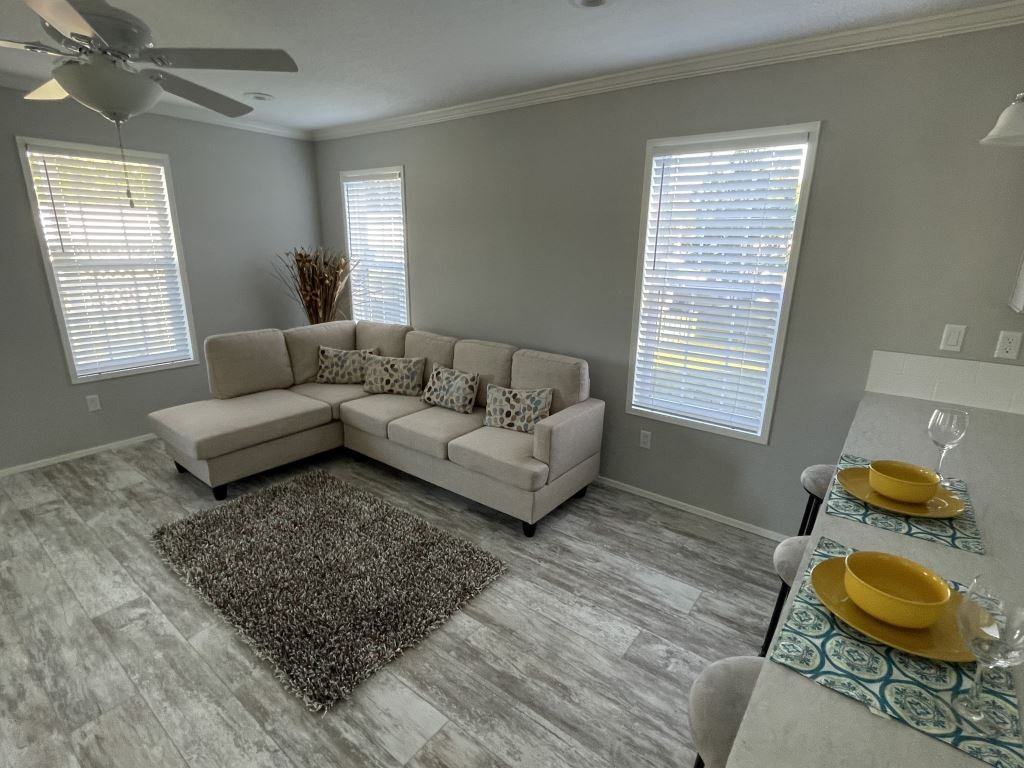 3007 Horse Shoe Ct - Photo 6 of 36