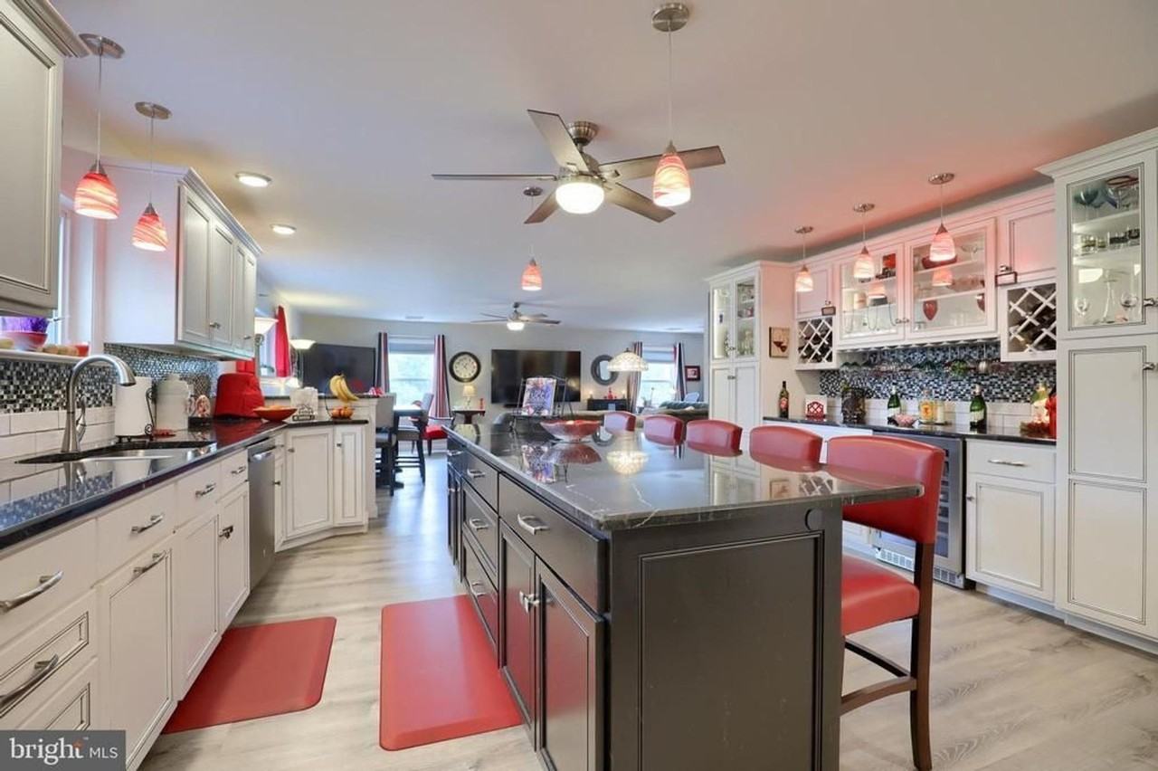 1500 Wilson Avenue - Photo 4 of 50