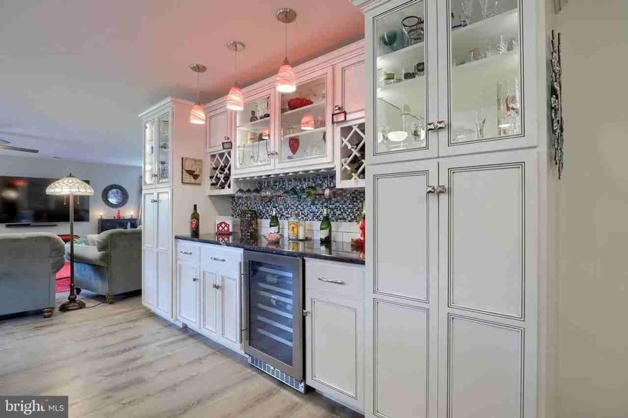 1500 Wilson Avenue - Photo 6 of 50