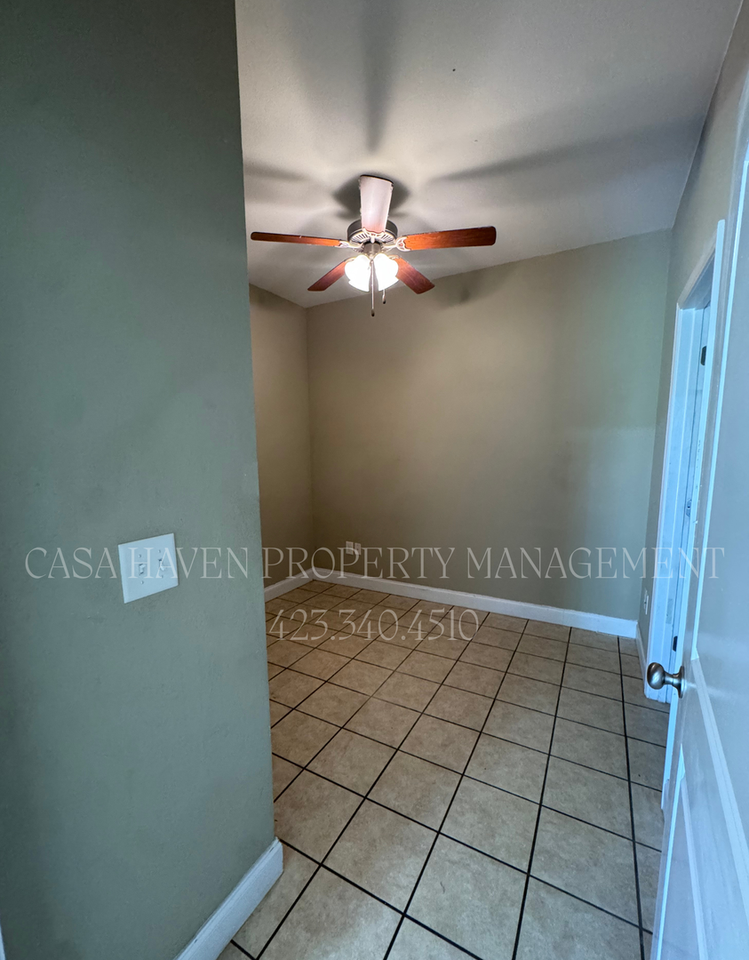 122 Leach Dr #107 - Photo 7 of 10