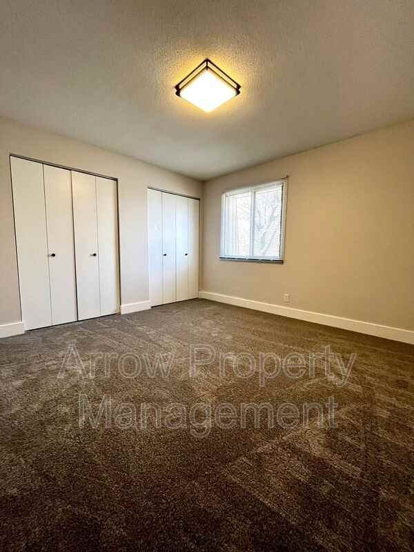 3629 N 60th St #14 - Photo 6 of 6