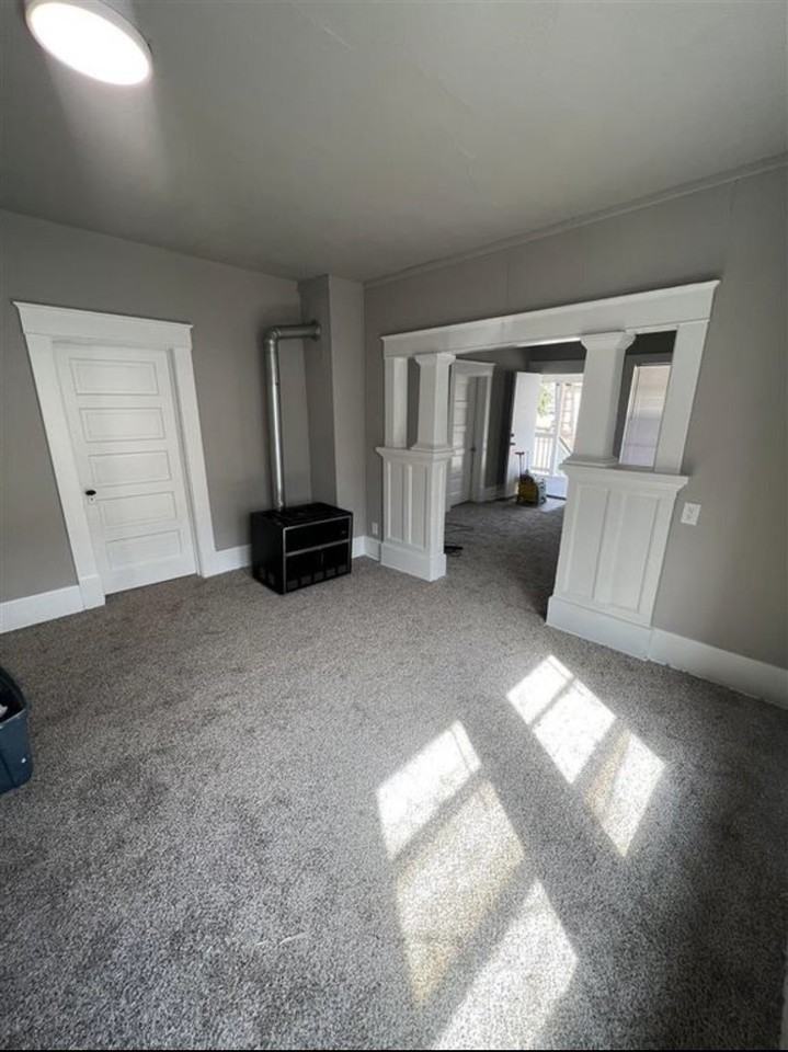 120 N Husband St #120HUSBAND - Photo 3 of 6