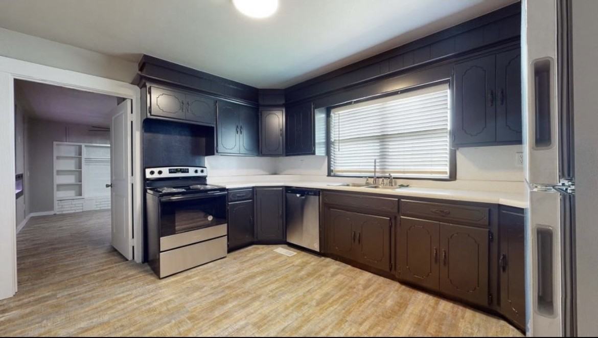 723 N Jardot Rd #723NJARDOT - Photo 5 of 16