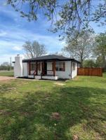 featured image of 723 N Jardot Rd