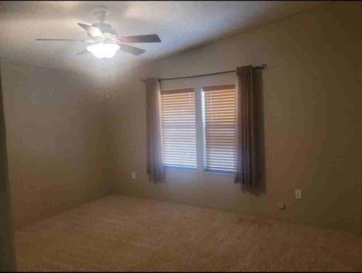 1108 S Prairie Rd #1108 - Photo 3 of 9