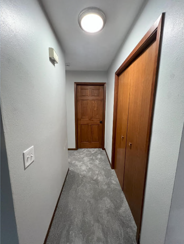 2 S Wickham Ct #1 - Photo 7 of 18