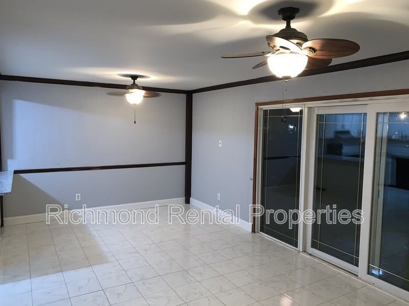 4 Skipwith Green Cir - Photo 3 of 31