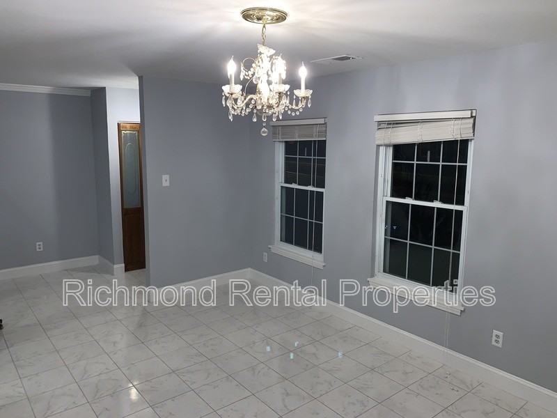 4 Skipwith Green Cir - Photo 7 of 31