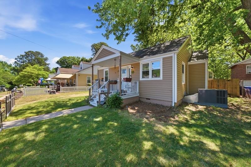 3727 Henrico St - Photo 4 of 25