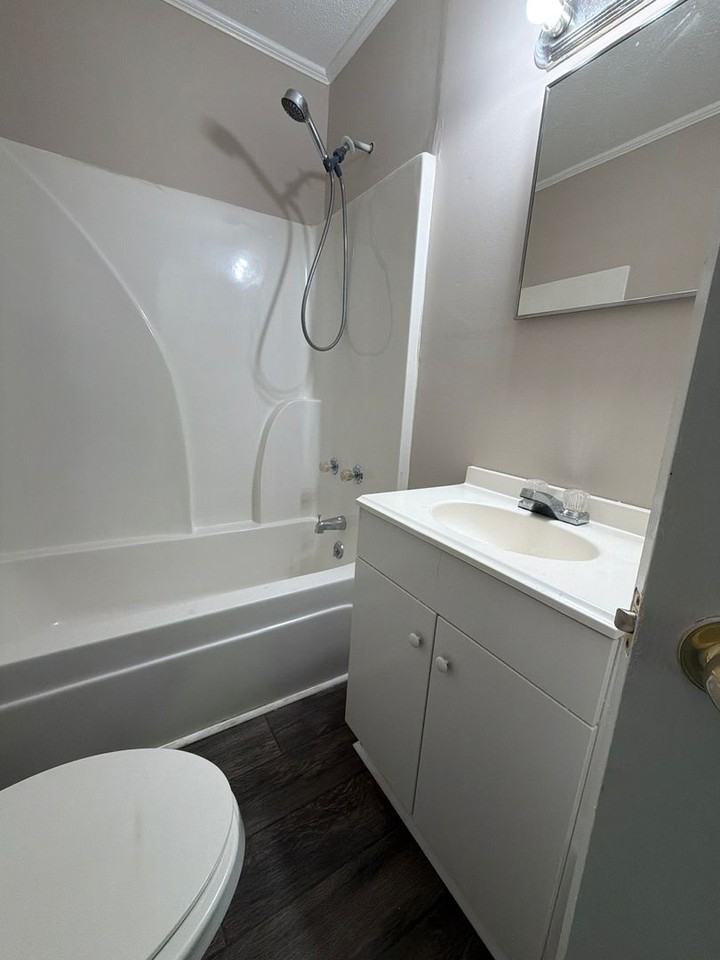 56 Jefferson St - Photo 5 of 5