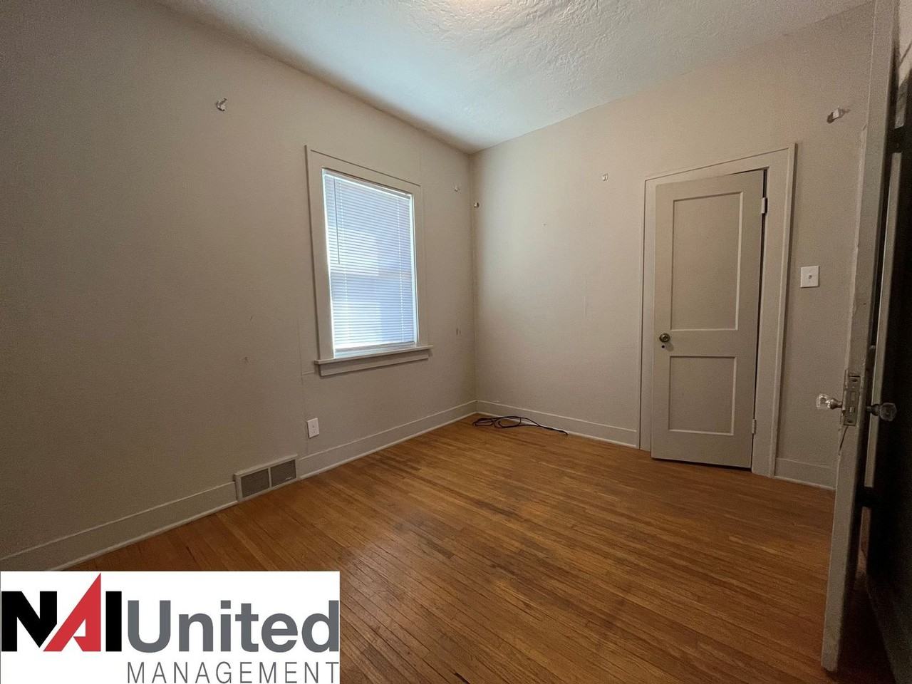 1620 S Lemon St - Photo 7 of 7