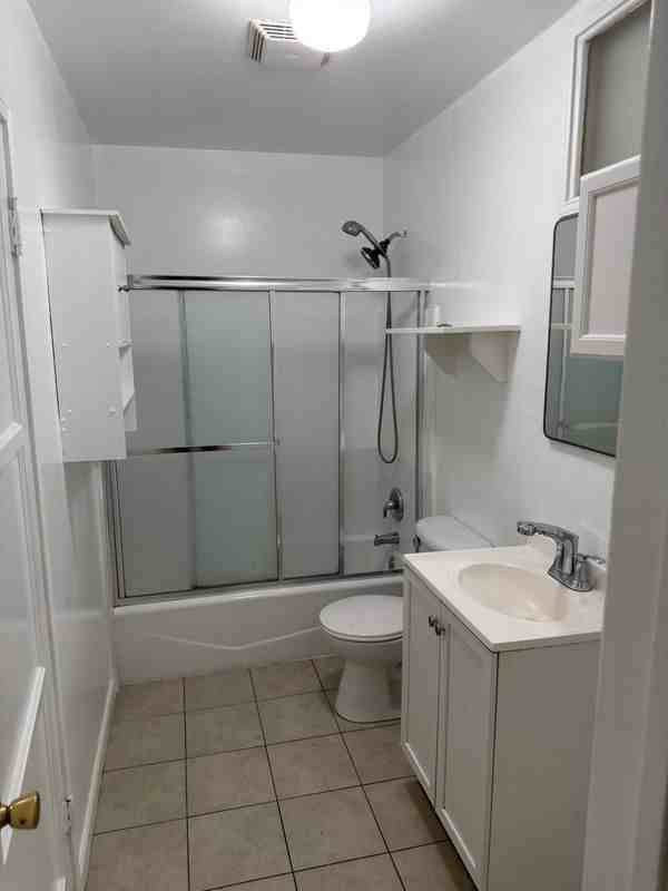 329 N Chapel Ave ##B - Photo 2 of 6