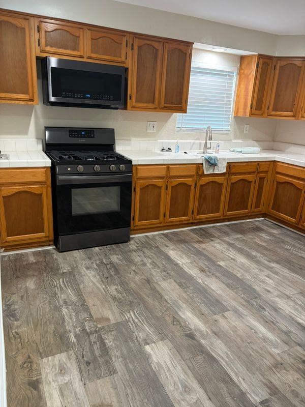 1130 E 118th St - Photo 6 of 25