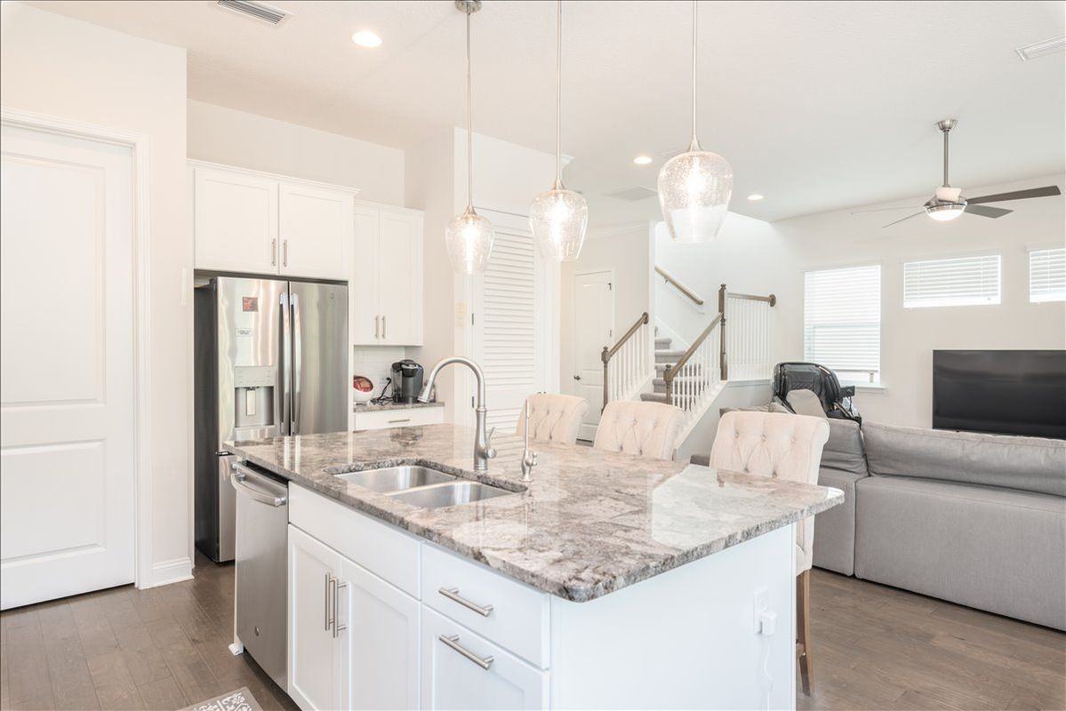 516 Vista Lake Cir - Photo 6 of 45