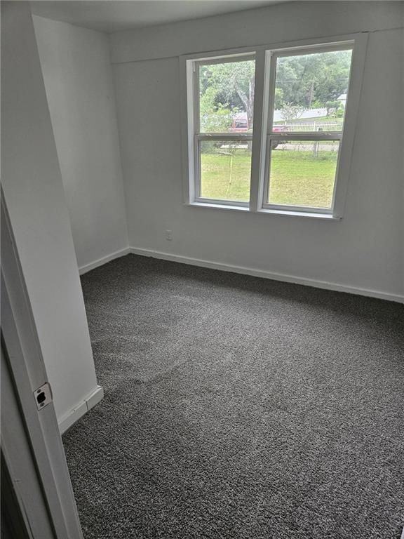 5855 Andrew Rd - Photo 6 of 9