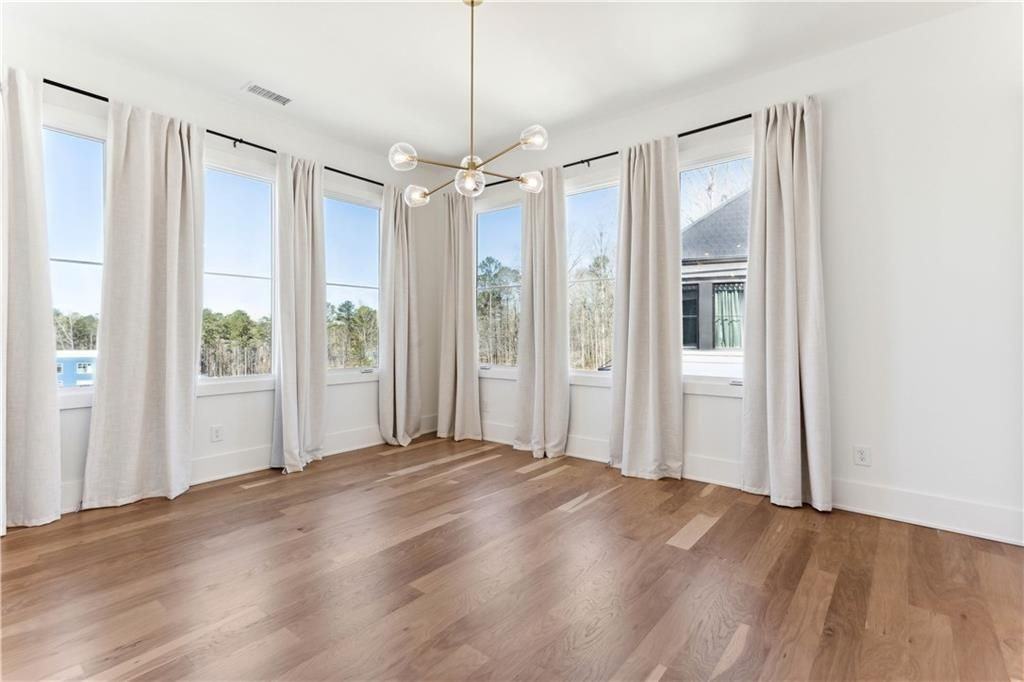 10965 Serenbe Ln - Photo 7 of 29