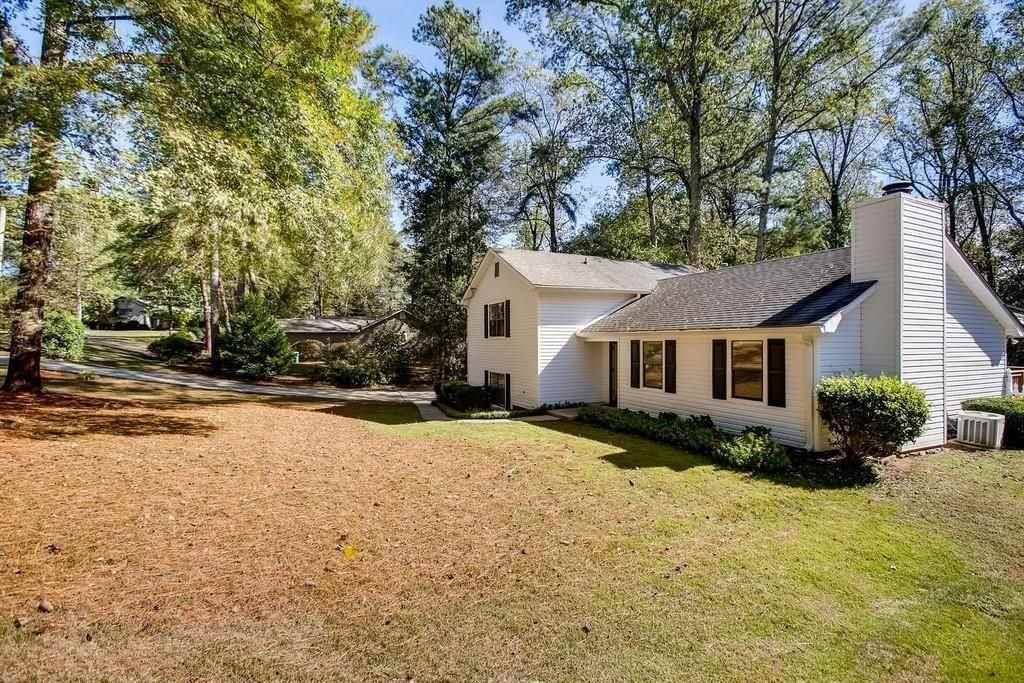 2274 Turtle Lndg Ne - Photo 2 of 28