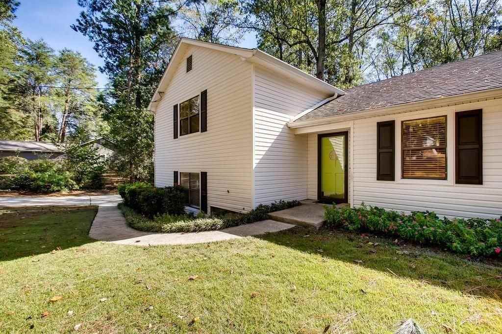 2274 Turtle Lndg Ne - Photo 3 of 28