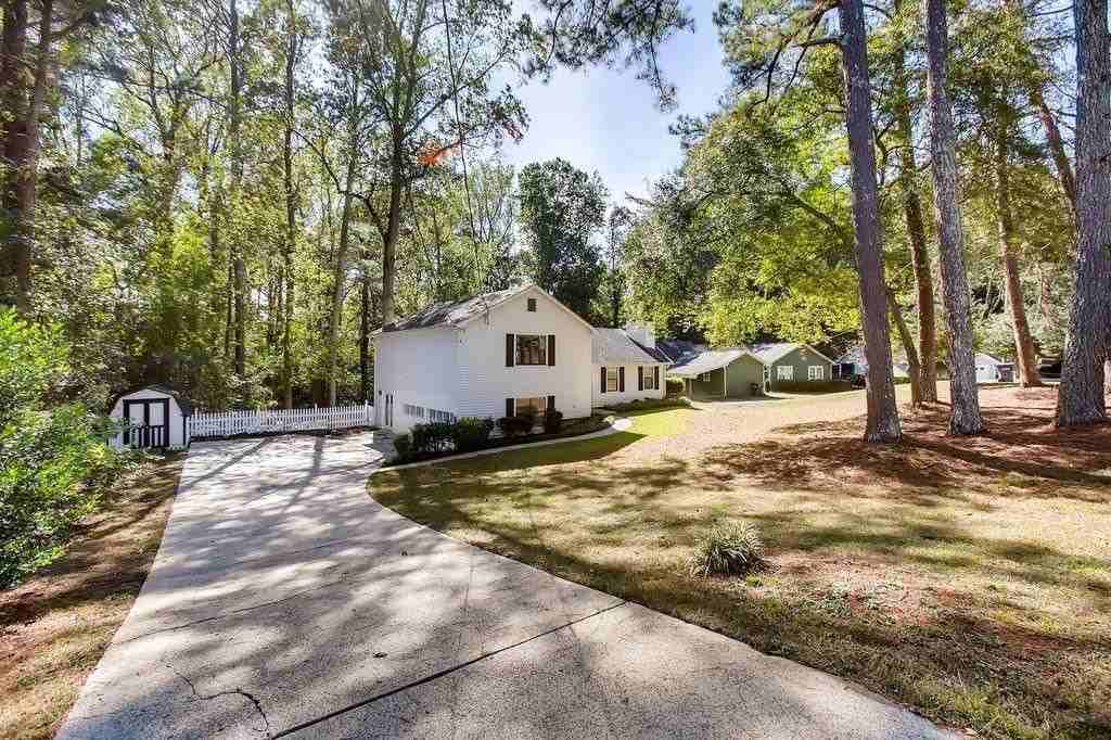 2274 Turtle Lndg Ne - Photo 4 of 28