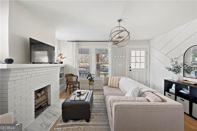 443 3rd Ave - Photo 5 of 21