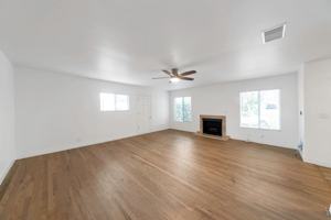 featured image of 820 Pier Ave ##1