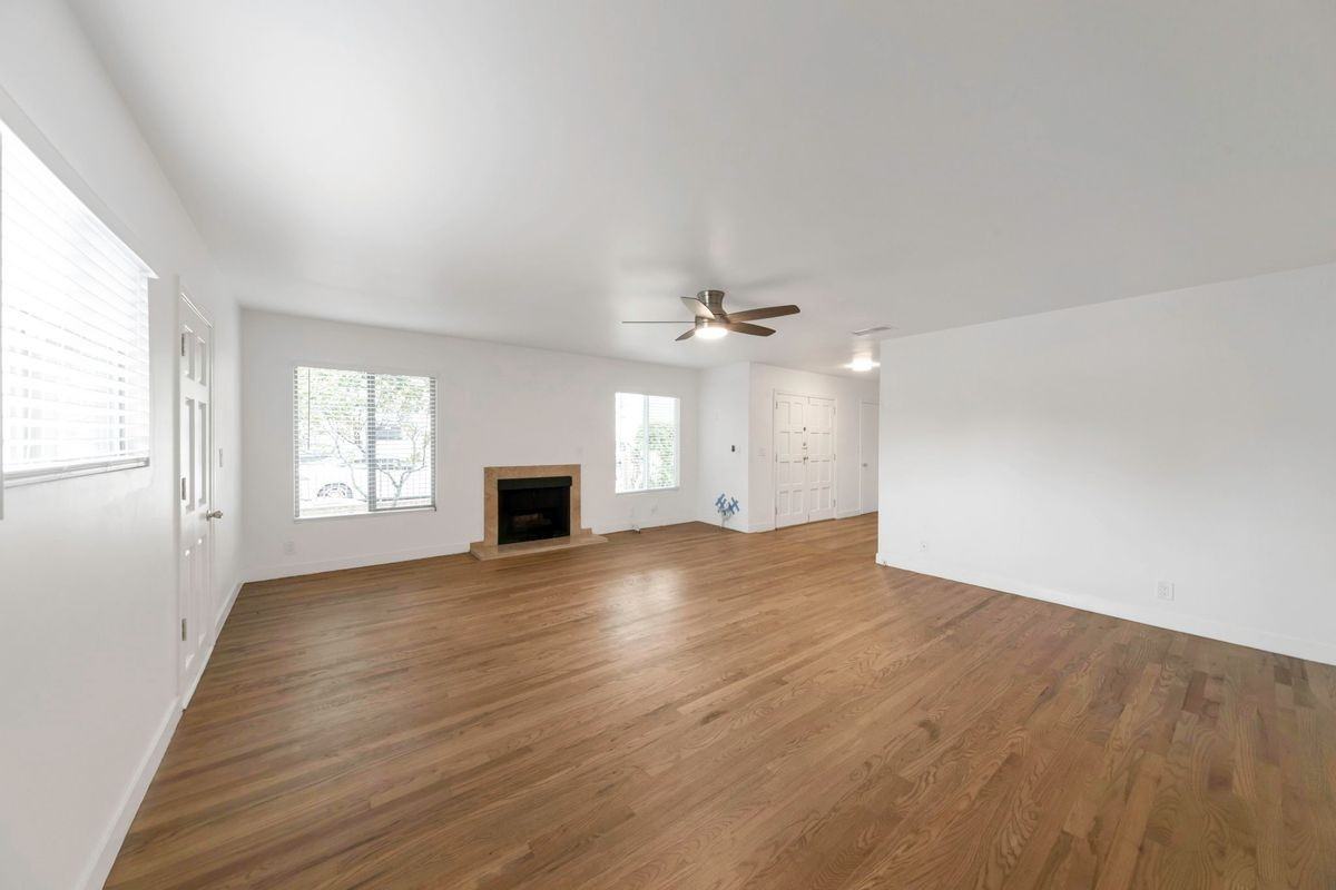 820 Pier Ave ##1 - Photo 2 of 15