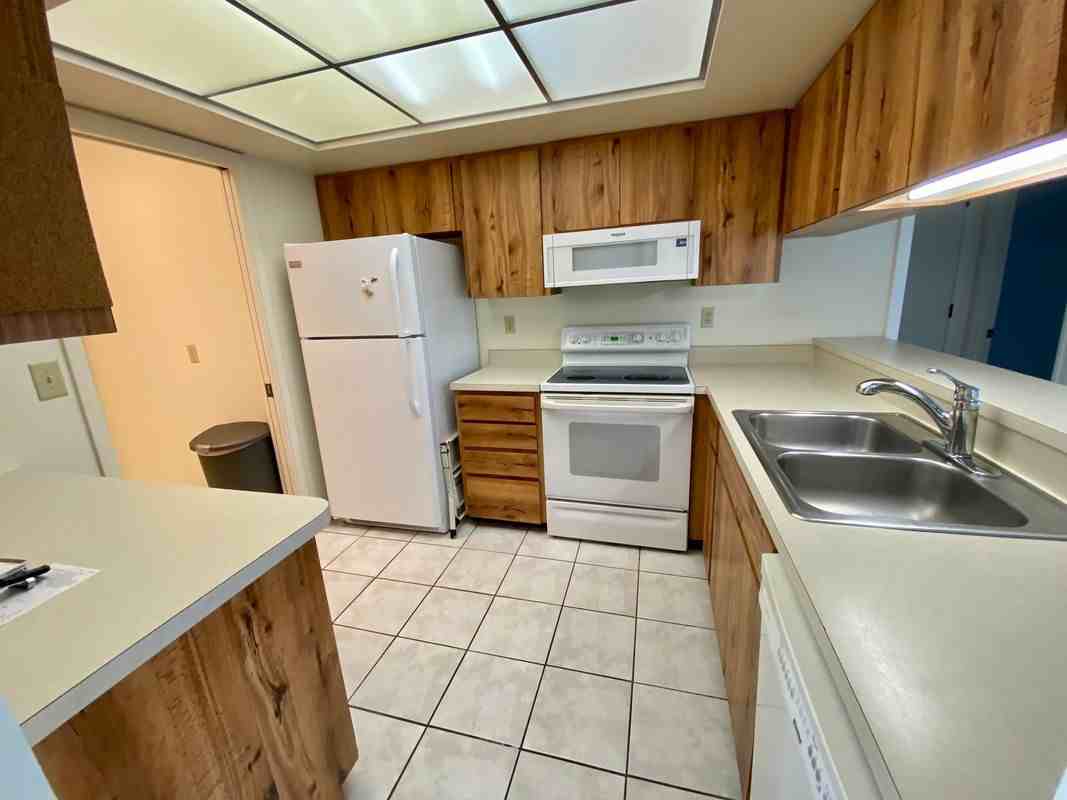 1429 Dogwood Dr - Photo 5 of 16