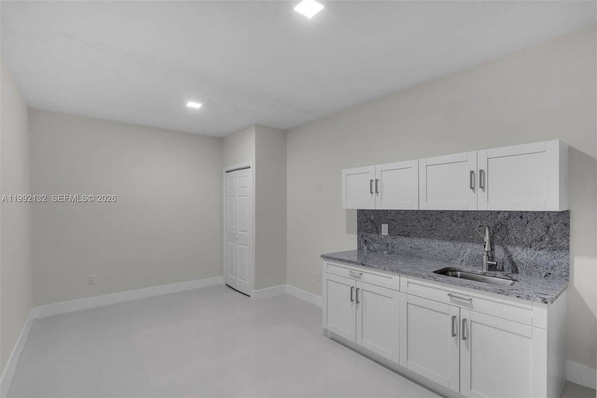 803 Nw 133rd Ct - Photo 7 of 19