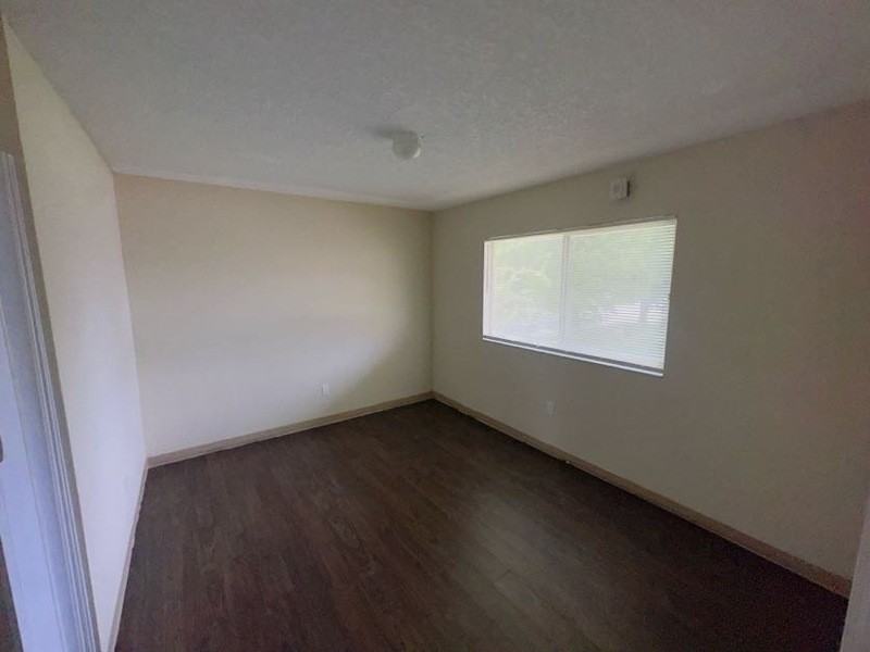 3015 C R Smith St #41 - Photo 2 of 7