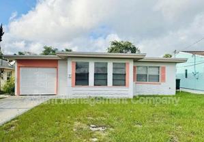 319 Golf Blvd - Photo 1 of 1