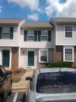 featured image of 525 Lex Dr #3