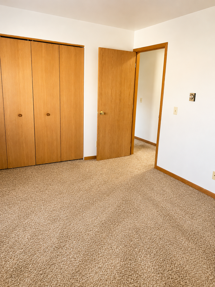 Dale Heights Estates - Photo 7 of 9