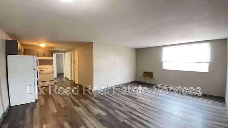 735 Trumbull St #4 - Photo 3 of 15