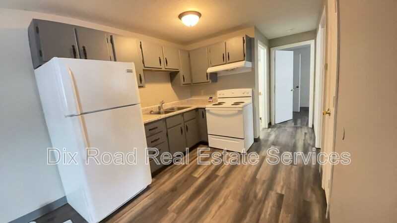 735 Trumbull St #4 - Photo 7 of 15