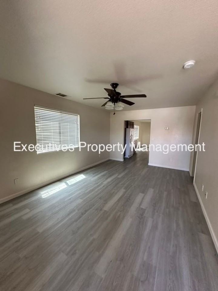 4375 Anderson Way - Photo 2 of 9