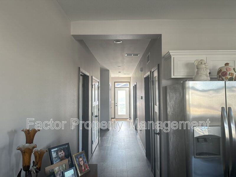 312 Prairie Rose Trl - Photo 6 of 12