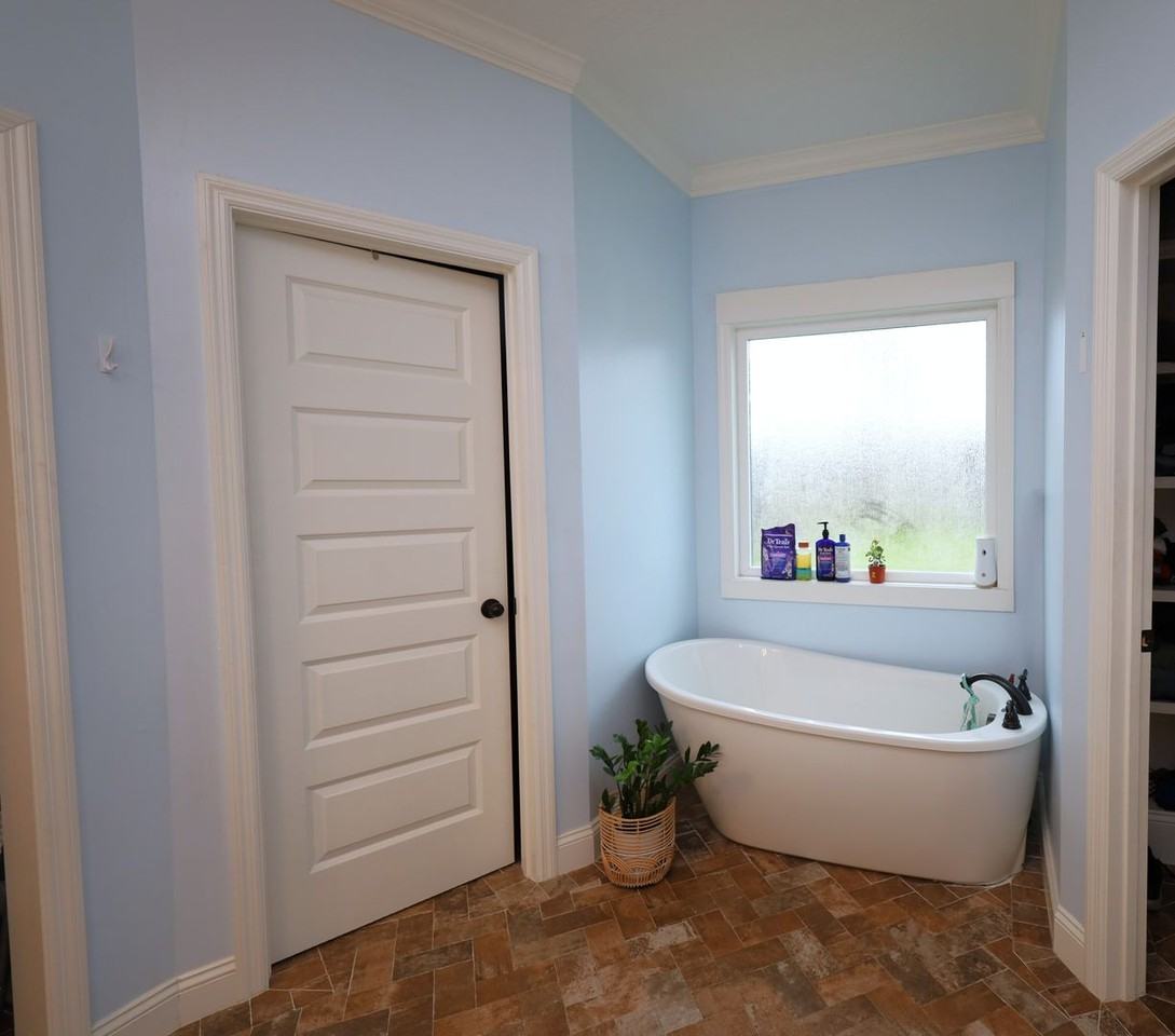 3962 Bettys Pl - Photo 6 of 12
