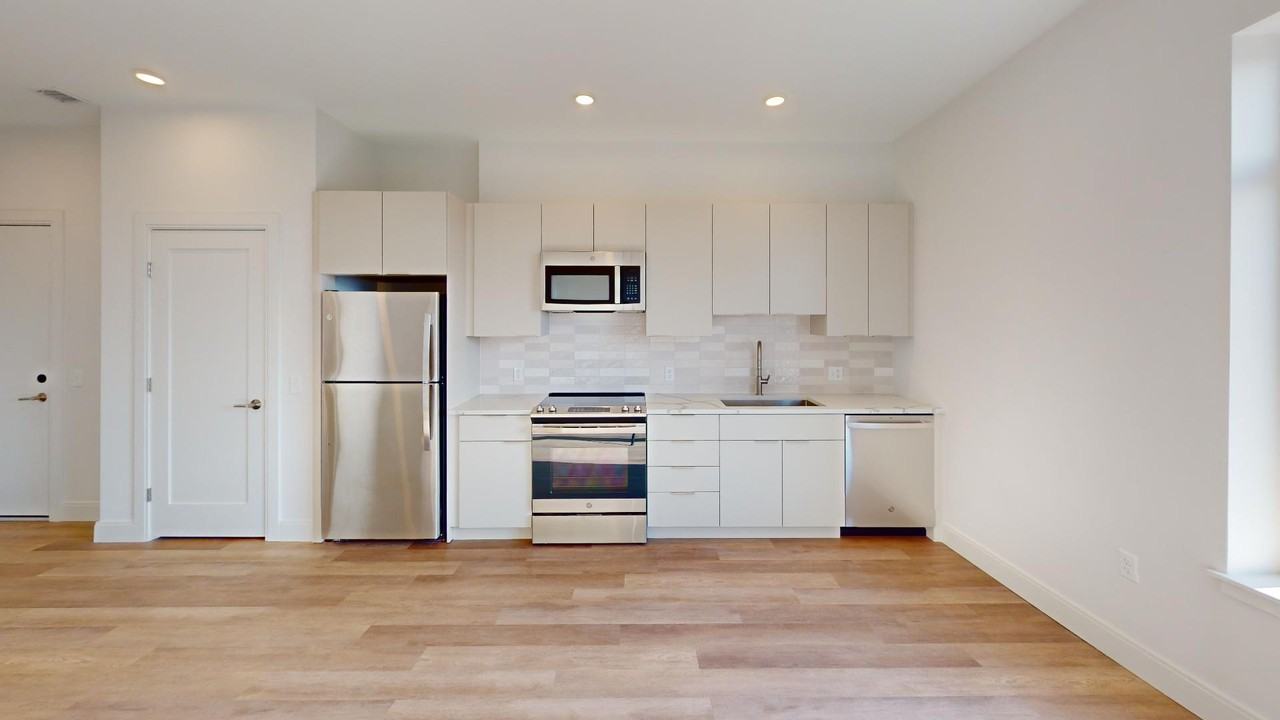 959 Dorchester Ave #304D